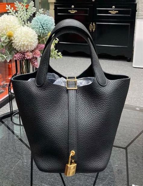 hermes black picotin